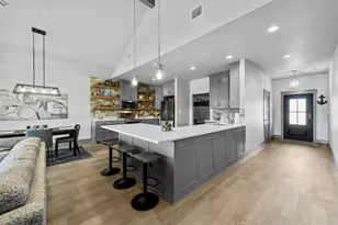 502 S Bay Ct, Runaway Bay, TX 76426 - Photo 7