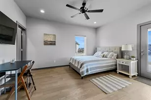 502 S Bay Ct, Runaway Bay, TX 76426 - Photo 19
