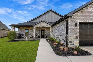 502 S Bay Ct, Runaway Bay, TX 76426 - Photo 39
