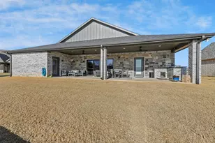 502 S Bay Ct, Runaway Bay, TX 76426 - Photo 33