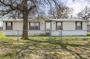 162 County Rd 429, Stephenville, TX 76401 - Photo 1