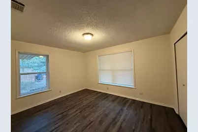 2806 E Atoll Drive, Dallas, TX 75216 - Photo 9