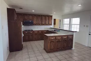 1001 N Atkins Dr, Celeste, TX 75423 - Photo 7