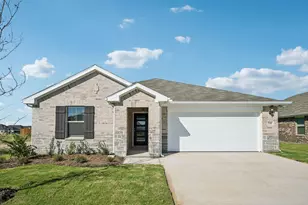 240 Canyon Oaks Dr, Greenville, TX 75402 - Photo 1