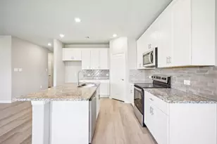 240 Canyon Oaks Dr, Greenville, TX 75402 - Photo 13