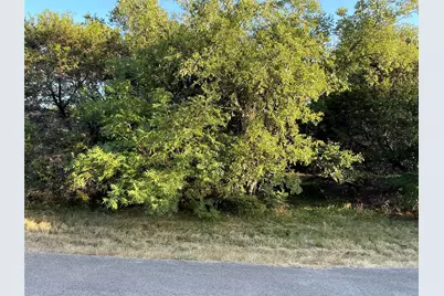 16021 Faircrest Drive, Whitney, TX 76692 - Photo 11