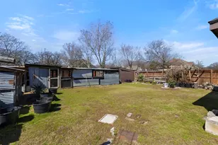 3809 S Peachtree Rd, Balch Springs, TX 75180 - Photo 5