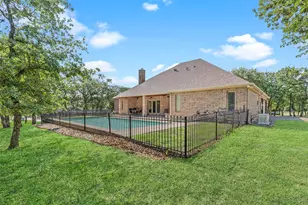 712 S Sugartree Dr, Lipan, TX 76462 - Photo 33