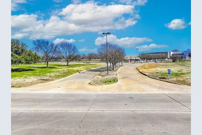 611 Sanden Boulevard, Wylie, TX 75098 - Photo 39