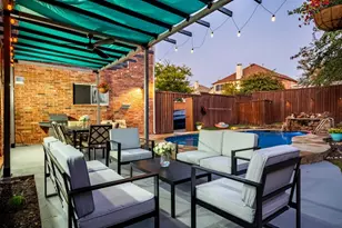 2406 Manchester Dr, Carrollton, TX 75006 - Photo 3