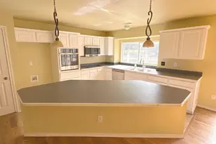 5421 Palace Dr, Richardson, TX 75082 - Photo 9