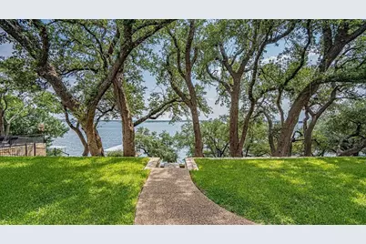 5202 Comanche Vista Trail, Granbury, TX 76049 - Photo 35