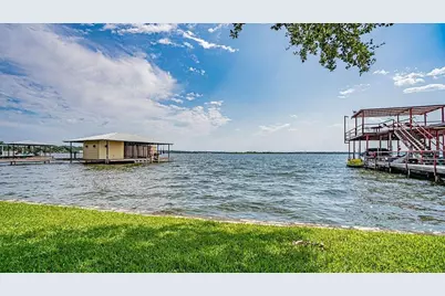 5202 Comanche Vista Trail, Granbury, TX 76049 - Photo 37