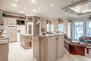 5202 Comanche Vista Trail, Granbury, TX 76049 - Photo 9