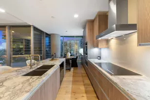 3130 N Harwood St, Dallas, TX 75201 - Photo 33