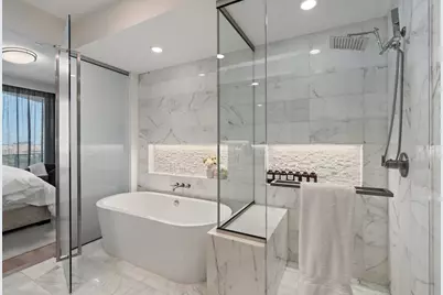 3130 N Harwood Street #804, Dallas, TX 75201 - Photo 15