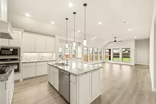 405 Atlas Cedar Dr, Glenn Heights, TX 75154 - Photo 9