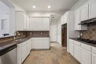 36 Clear Pond Dr, Frisco, TX 75034 - Photo 17