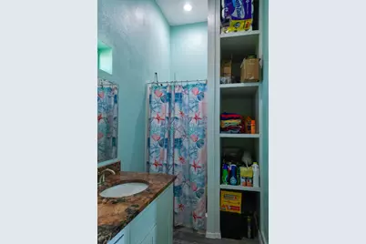 904 W Polk Avenue, Port O Connor, TX 77982 - Photo 27