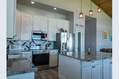 904 W Polk Avenue, Port O Connor, TX 77982 - Photo 17