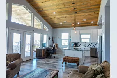 904 W Polk Avenue, Port O Connor, TX 77982 - Photo 21