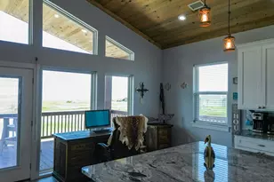 904 W Polk Ave, Port O Connor, TX 77982 - Photo 21