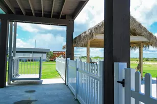 904 W Polk Ave, Port O Connor, TX 77982 - Photo 29