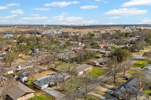 6305 Chapman Dr, Greenville, TX 75402 - Photo 35