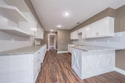 123 Camino Robles Street, Gun Barrel City, TX 75156 - Photo 3