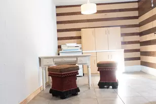 302 W 6th St, Lancaster, TX 75146 - Photo 9