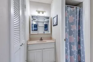 5612 Macrae St, Haltom City, TX 76148 - Photo 21