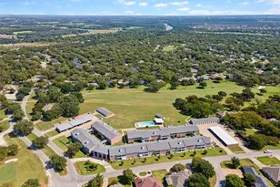 8511 Westover Ct, Granbury, TX 76049 - Photo 9