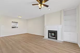 8511 Westover Ct, Granbury, TX 76049 - Photo 21