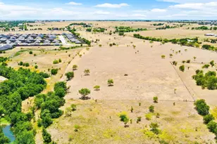 9501 Fm 2331, Godley, TX 76044 - Photo 19