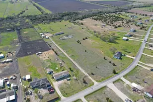 1528 County Rd 697, Farmersville, TX 75442 - Photo 15