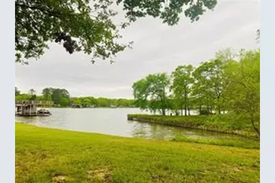 102 Bear Creek Drive, Mabank, TX 75156 - Photo 1