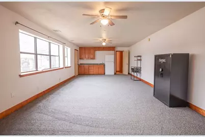 9501 Oakwood Road, Quinlan, TX 75474 - Photo 21