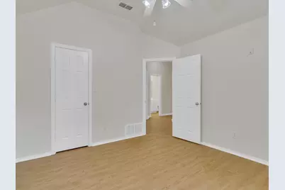 1536 Valley Creek Road, Denton, TX 76205 - Photo 33