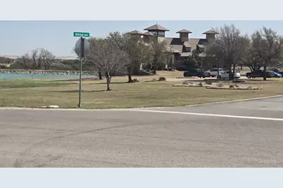 8004 Retreat Boulevard, Cleburne, TX 76033 - Photo 5