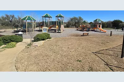 8004 Retreat Boulevard, Cleburne, TX 76033 - Photo 9