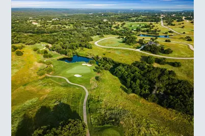 8004 Retreat Boulevard, Cleburne, TX 76033 - Photo 15