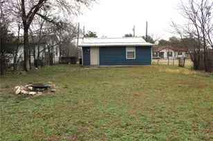 1390 N Estes St, Stephenville, TX 76401 - Photo 9
