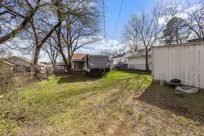 1505 W Johnson Street, Denison, TX 75020 - Photo 17