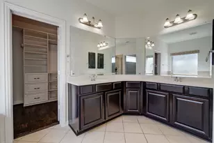 303 San Marcos Dr, Irving, TX 75039 - Photo 11