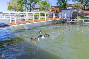 8425 County Rd 464, Brownwood, TX 76801 - Photo 23