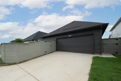 8905 Acorn Avenue, Justin, TX 76247 - Photo 3