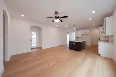 8905 Acorn Avenue, Justin, TX 76247 - Photo 9