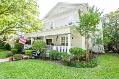 119 E University Avenue, Waxahachie, TX 75165 - Photo 1