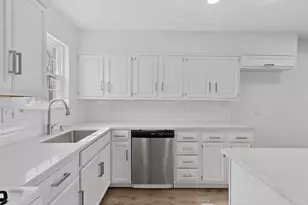 7908 Lazy Lane Rd, North Richland Hills, TX 76180 - Photo 21