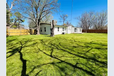 7908 Lazy Lane Road, North Richland Hills, TX 76180 - Photo 19